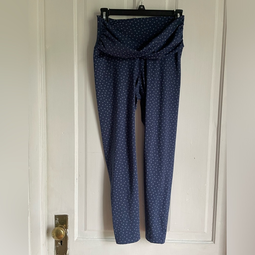 Nike Yoga Polka Dot Twist 7/8 Cropped Tights